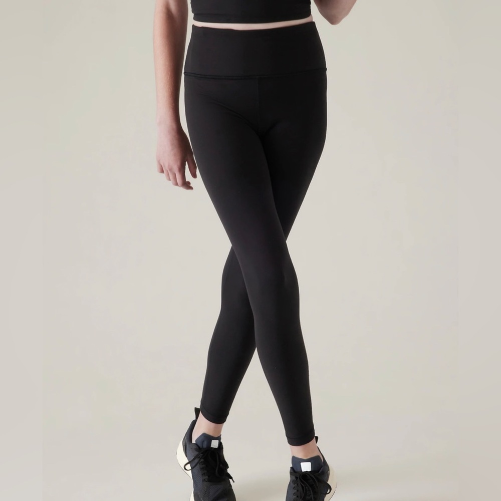 Athleta girl size medium fleece lined leggings